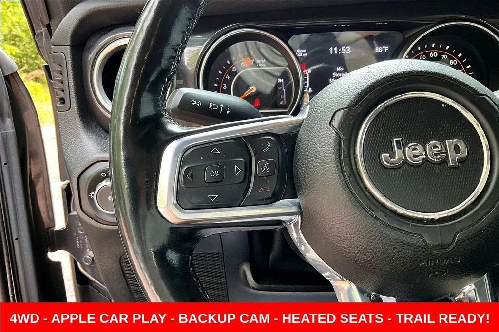 Used 2021 Gray Jeep Unlimited Sahara Altitude image 11