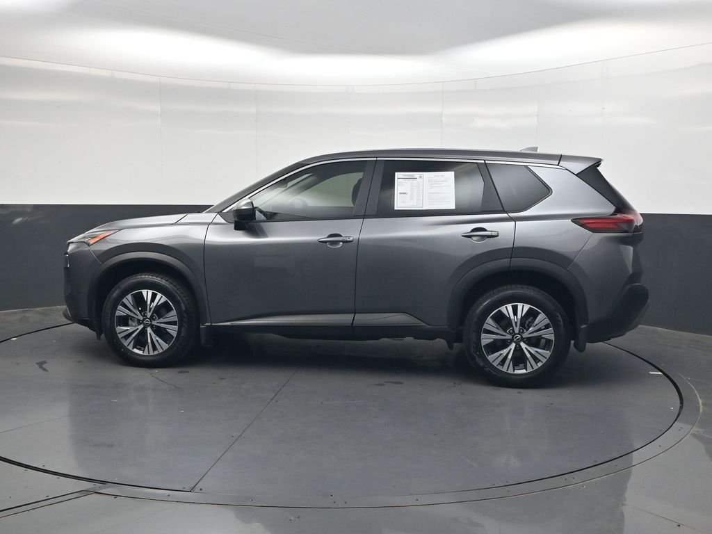 Used 2023 Gray Nissan SV image 11