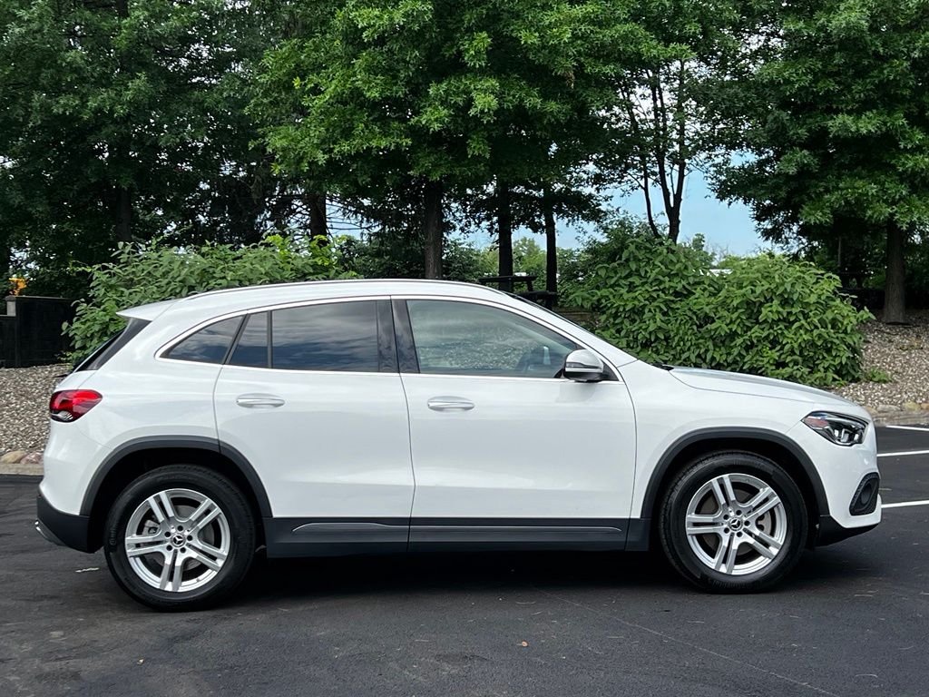 Certified Used 2021 White Mercedes-Benz GLA 250 image 4