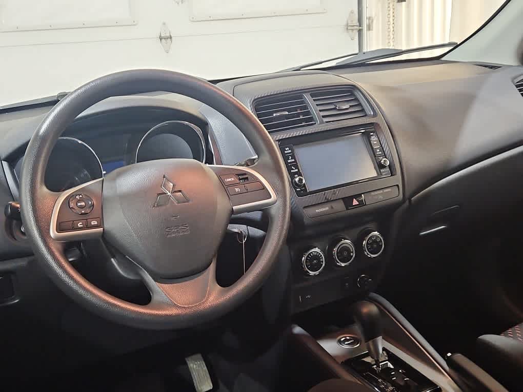 Used 2019 Rally Red Metallic Mitsubishi ES 2.0 image 8