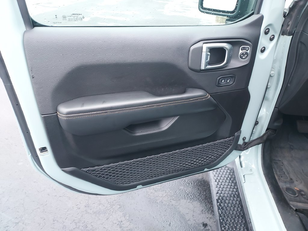 Used 2024 Gray Jeep Sahara 4xe image 12