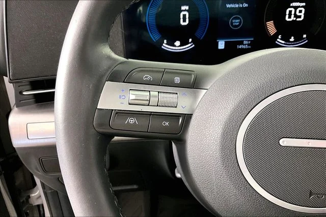 Used 2025 Gray Hyundai SEL image 10