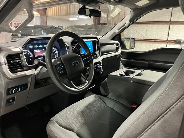 Used 2023 Silver Ford XLT image 8