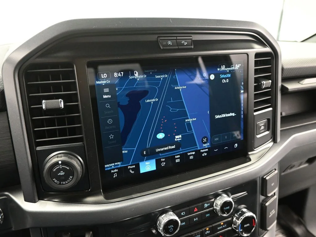 New 2026 Carbonized Gray Metallic Ford XLT image 14