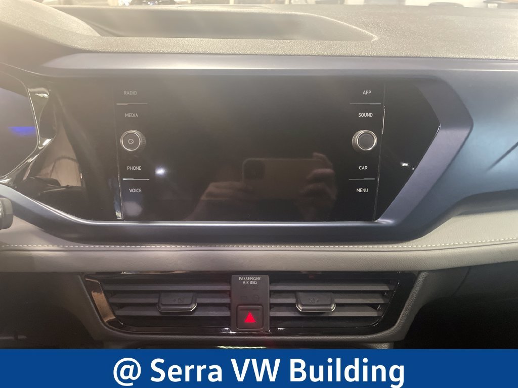 Certified Used 2024 White Volkswagen 1.5T SE image 24