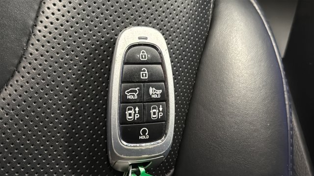 Used 2022 Hampton Gray Hyundai Calligraphy image 43