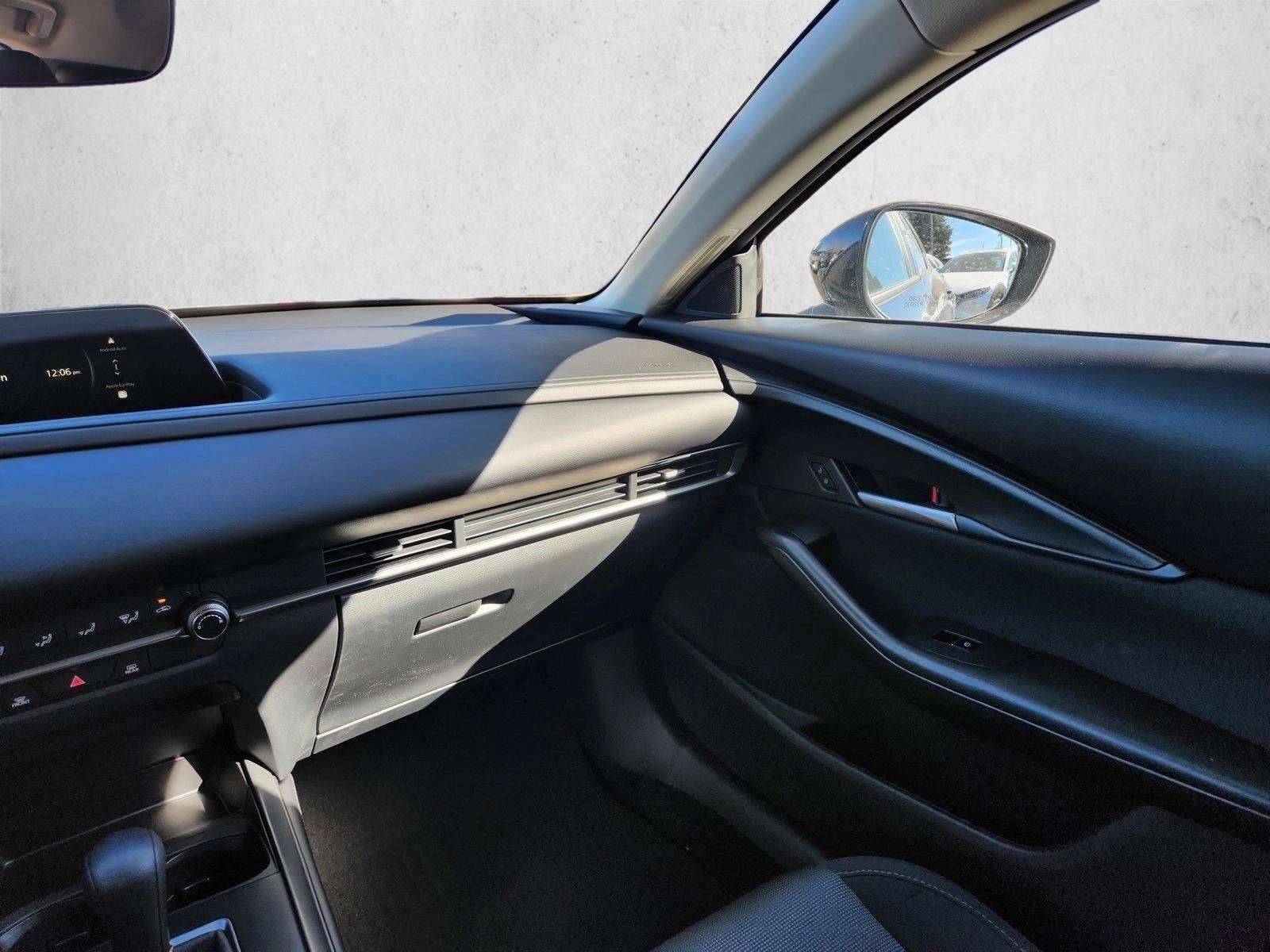 2026 Mazda CX-30 S - Photo 18
