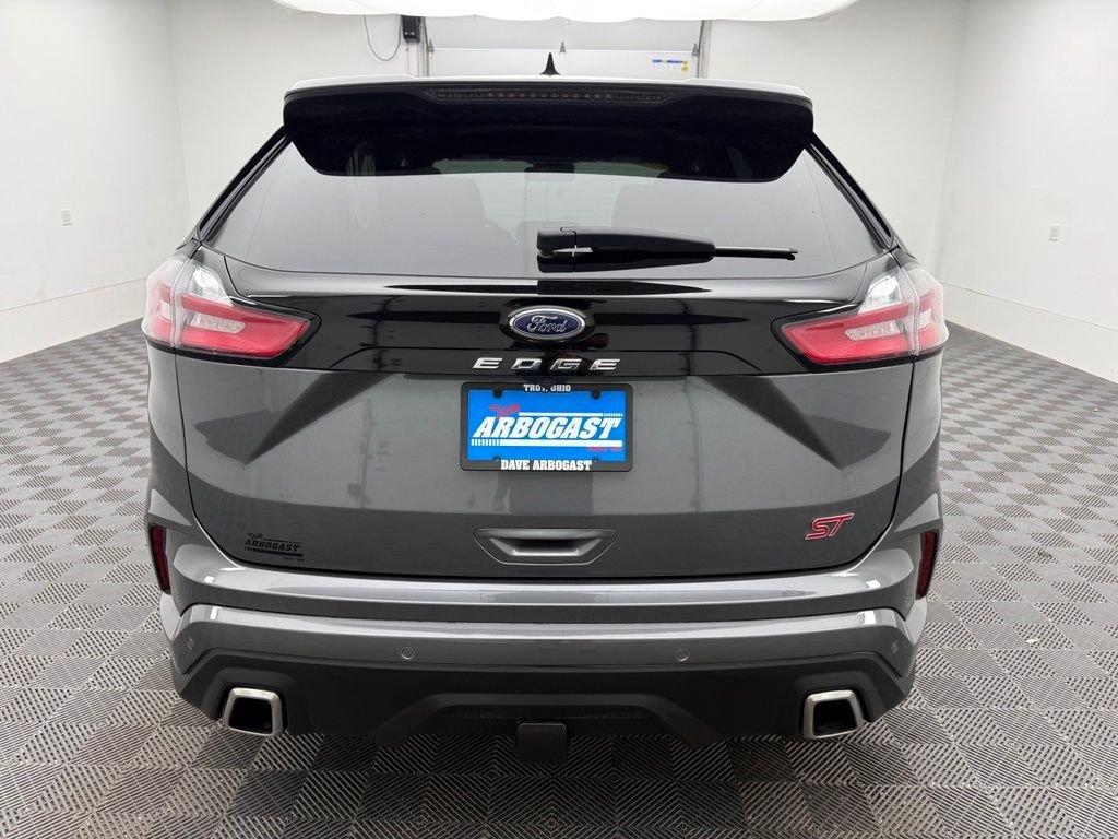 Used 2022 Carbonized Gray Metallic Ford ST image 9