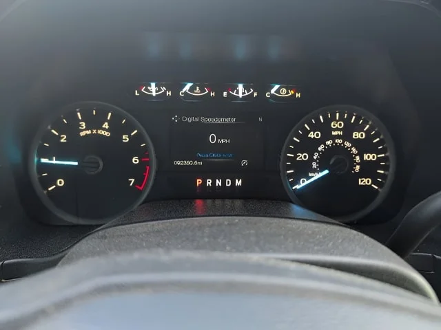 Used 2020 Black Metallic Ford XLT image 11