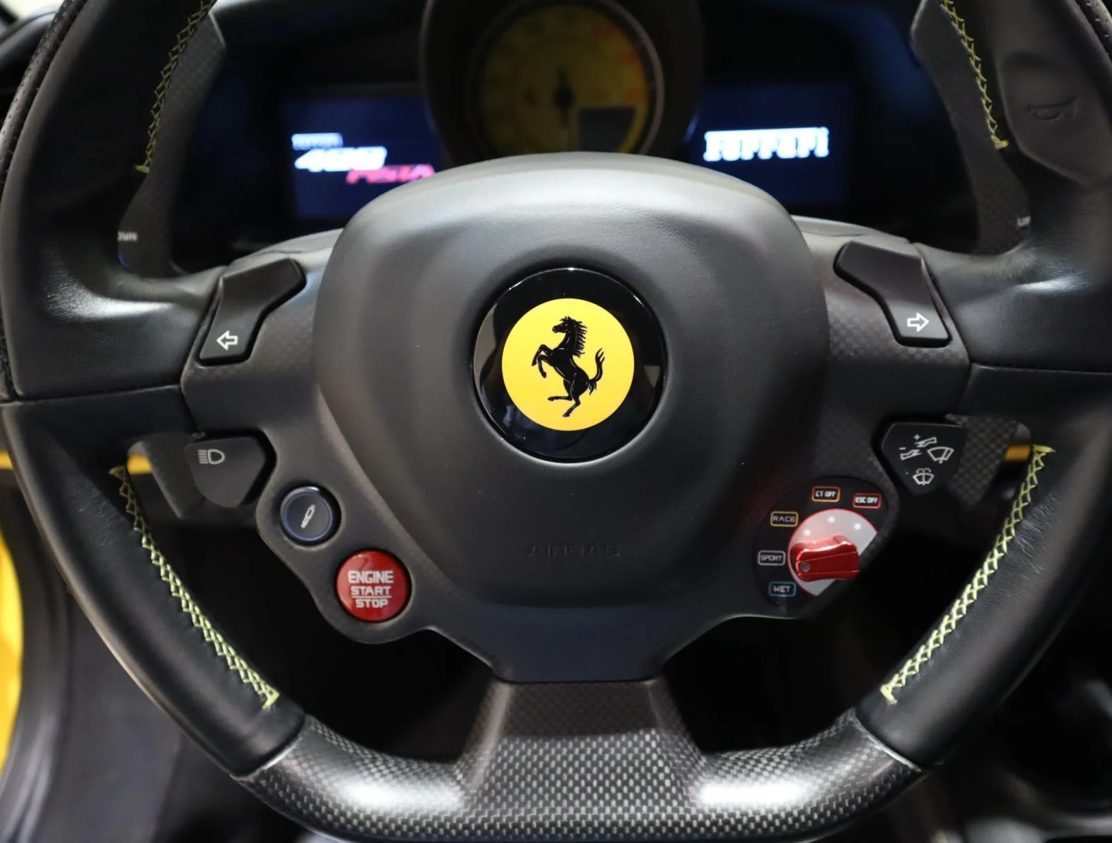 Used 2019 Giallo Modena Ferrari Coupe image 31
