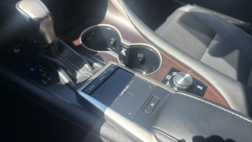 Used 2022 Black Lexus 350 image 31