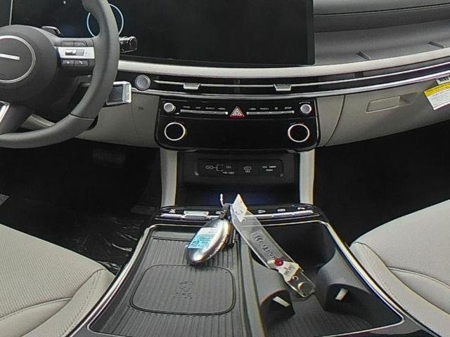 New 2026 Silver Hyundai Limited image 37