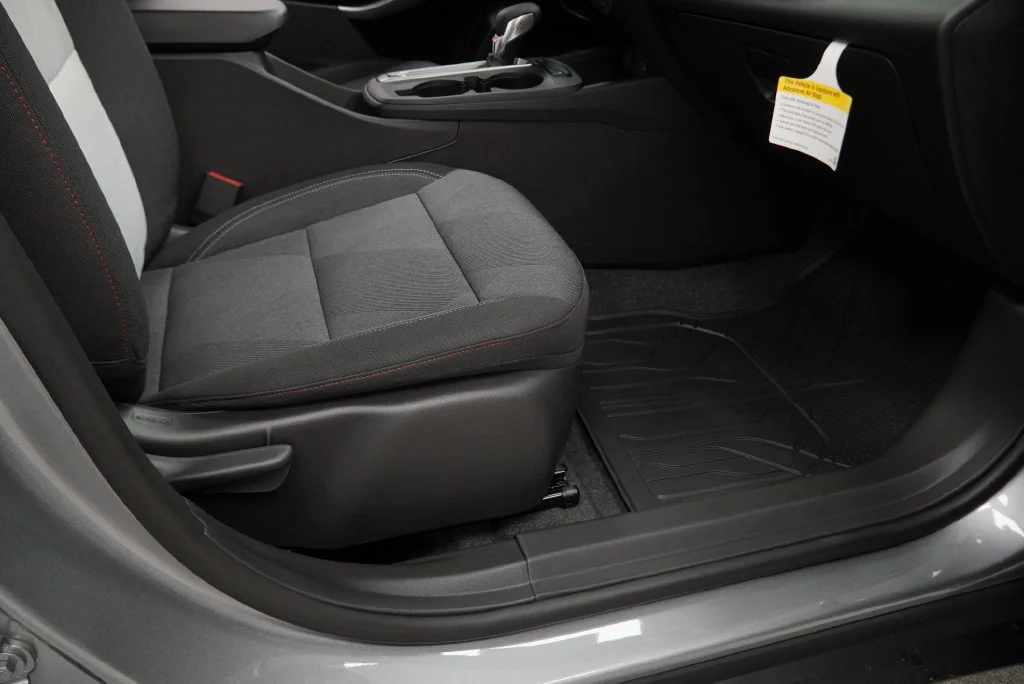 New 2026 Sterling Gray Metallic Chevrolet 1RS image 38