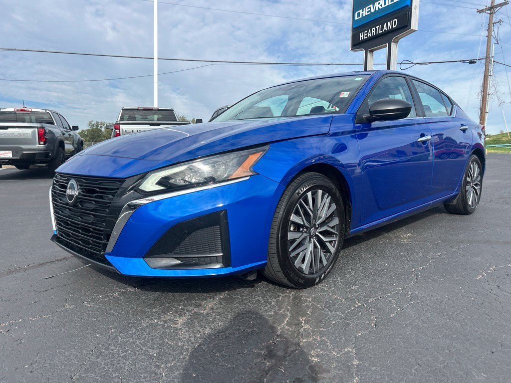 2025 Nissan Altima