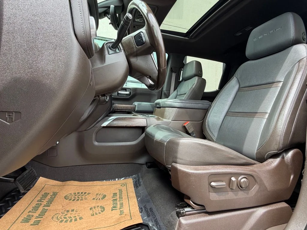 Used 2020 Black GMC Denali image 10