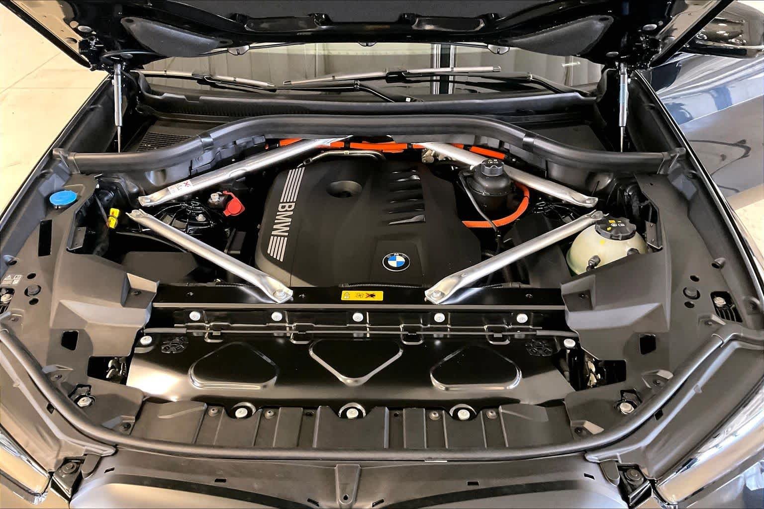 New 2026 Black Sapphire Metallic BMW xDrive50e image 16
