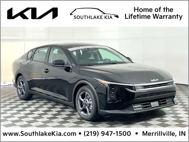 2026 Kia K4 LXS AT's photo