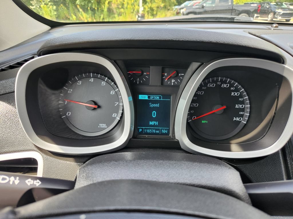Used 2016 SILVER ICE METALLIC Chevrolet LT image 9