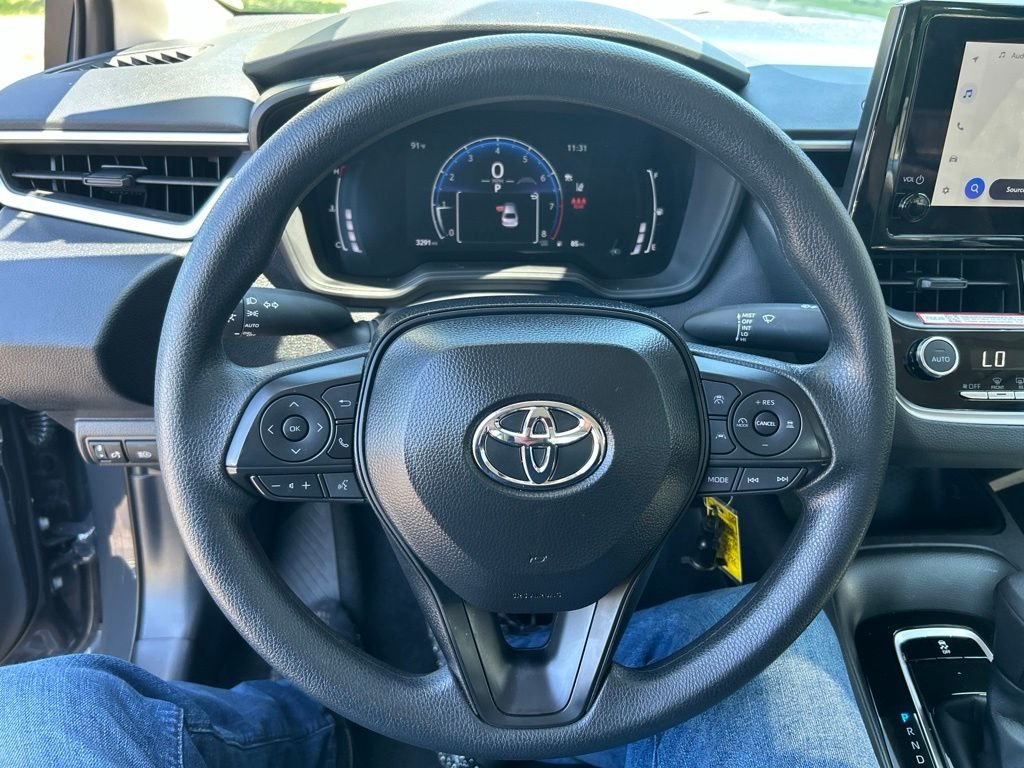 Used 2026  Toyota LE image 12
