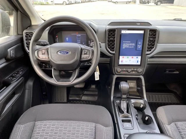Used 2025 Oxford White Ford XL image 12