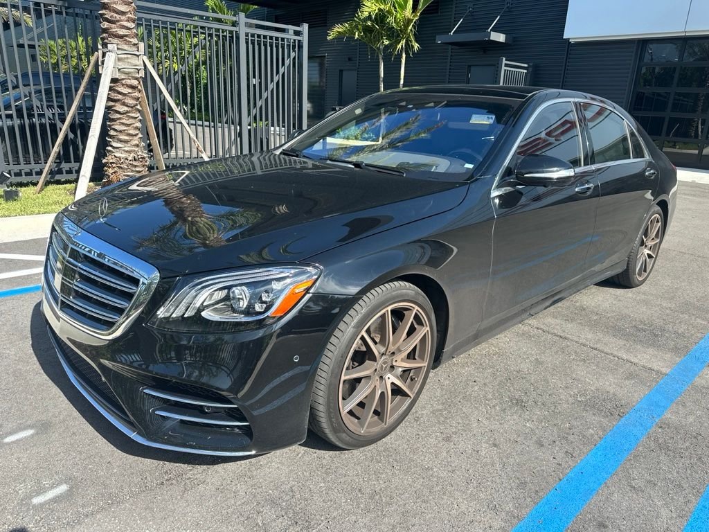 Used 2019  Mercedes-Benz S 560 image 1