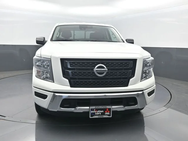 Used 2022 White Nissan SV image 39