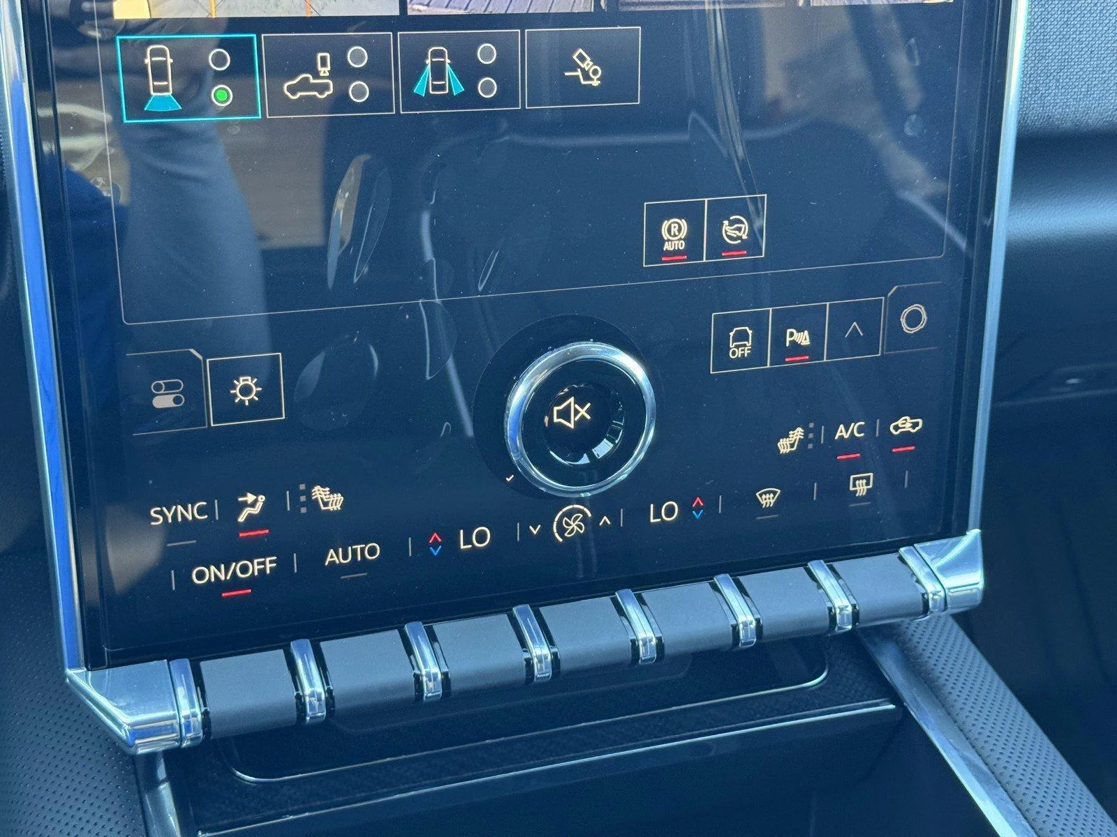 New 2026 Deep Ocean Metallic GMC Elevation Standard Range image 16