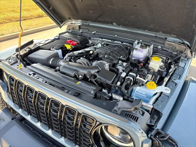 New 2026 Anvil Clear-Coat Exterior Paint Jeep  image 22