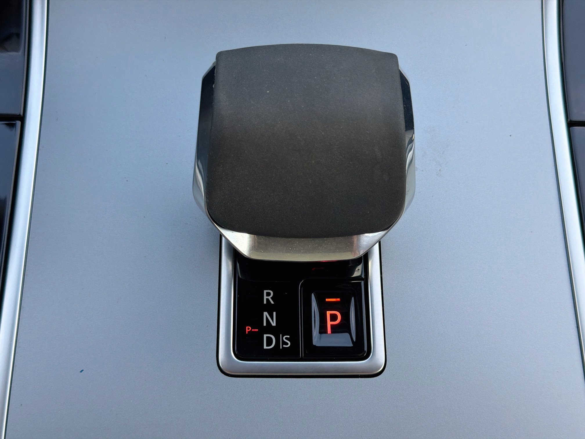 Used 2024 Blue Land Rover Core S image 29