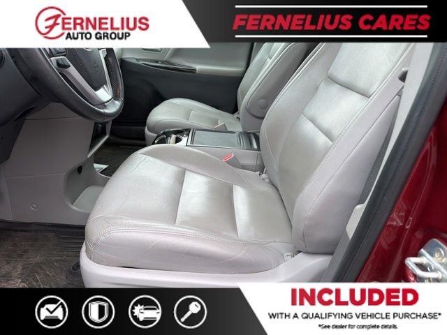 Used 2020 Red Toyota XLE image 9