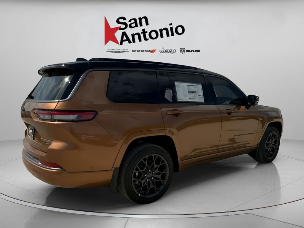 New 2026 Copper Shino Metallic Clear-Coat Exterior Paint Jeep Summit image 16