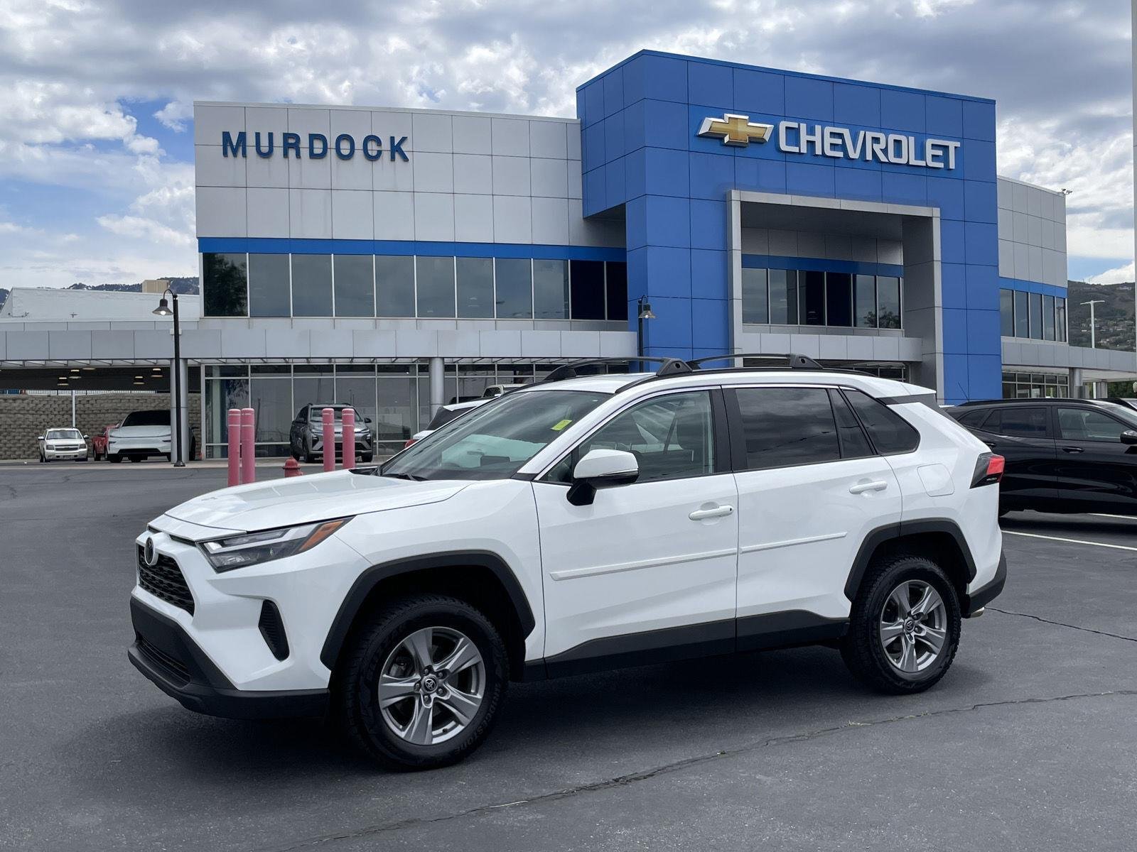 2022 Toyota RAV4 XLE AWD's photo
