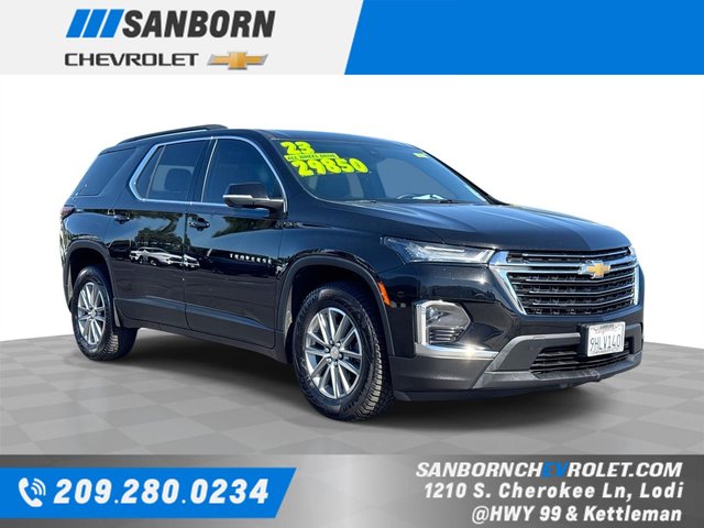 2023 Chevrolet Traverse LT Cloth