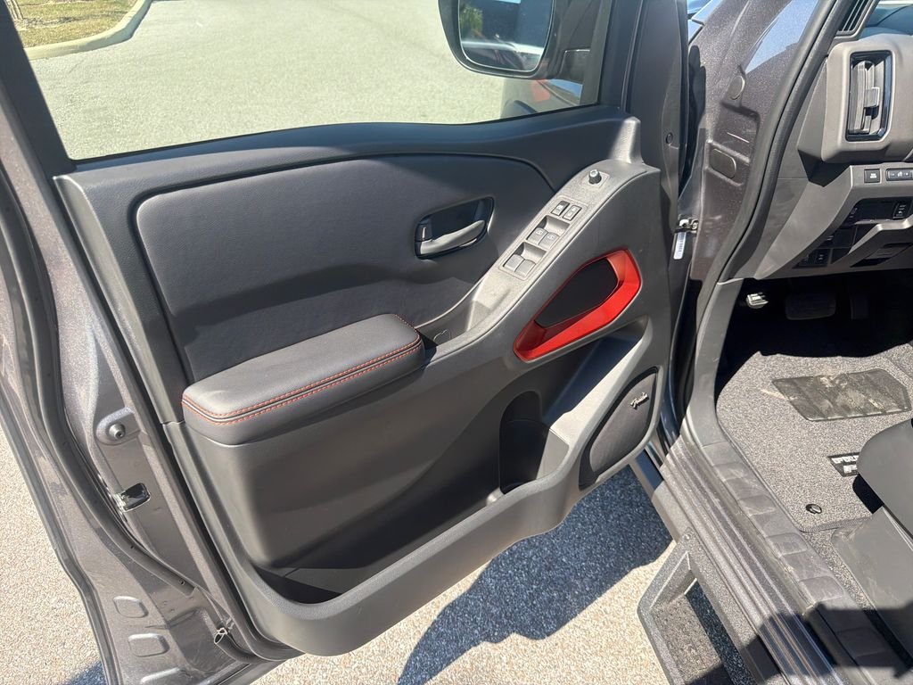 New 2026 Nissan Frontier PRO-4X 4D Crew Cab