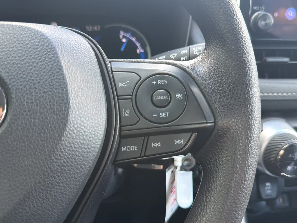 Used 2024 White Toyota LE image 16