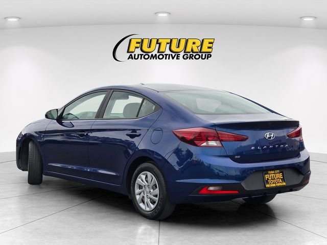 Used 2020 Blue Hyundai SE image 6