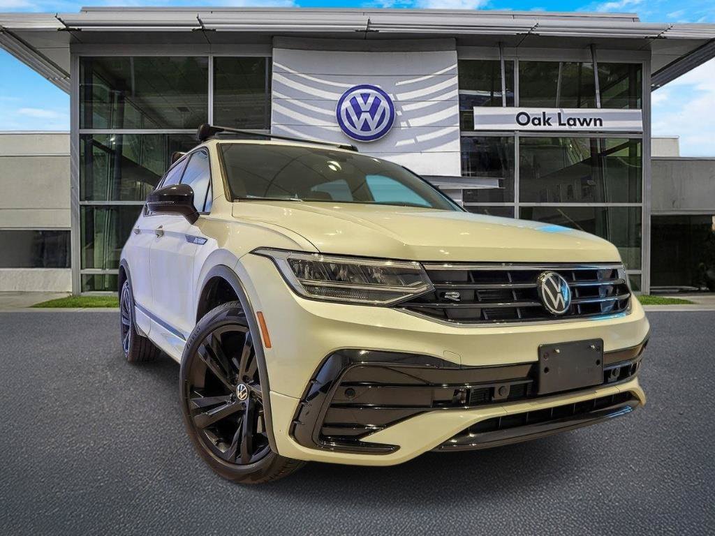 2024 Volkswagen Tiguan SE R-LINE BLACK