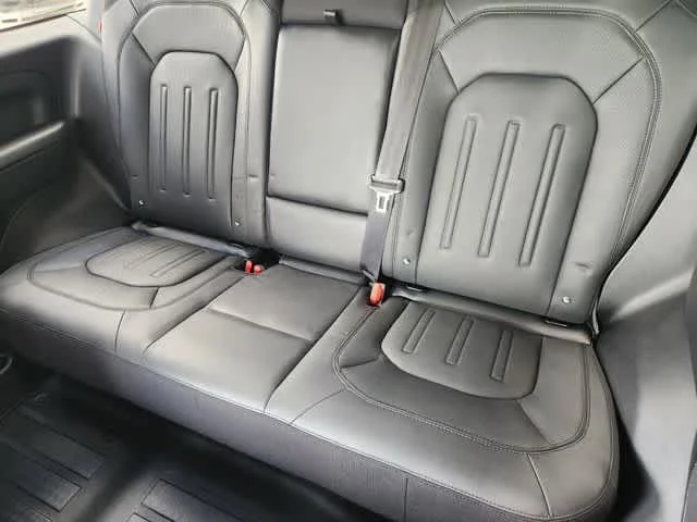 Used 2023 Gondwana Stone Metallic Land Rover X image 30