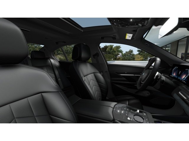 Used 2025 Alpine White BMW 530i xDrive image 9