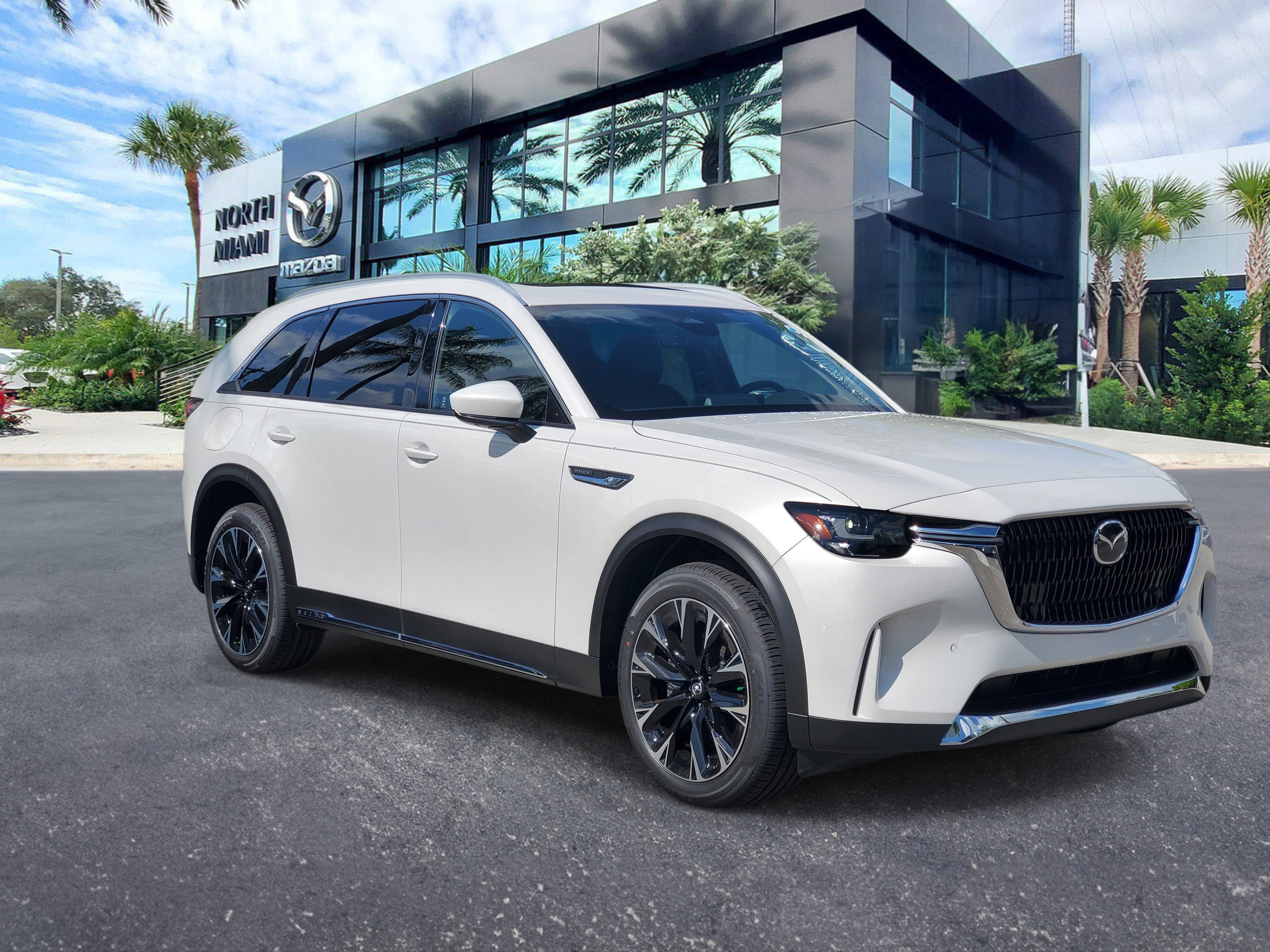 New 2026 Rhodium White Premium Mazda S Premium Plus image 3
