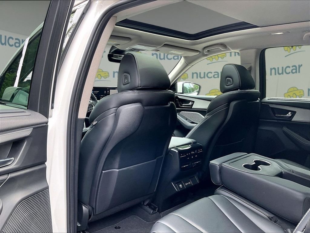 Used 2024 White Acura Technology image 20
