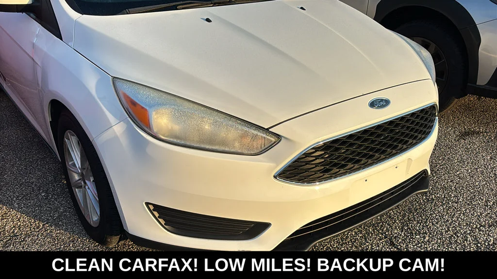 Used 2018 White Ford SE image 25