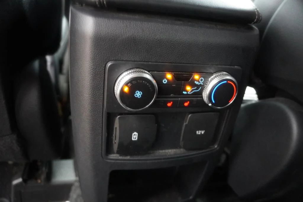 Used 2020 White Ford XLT image 4