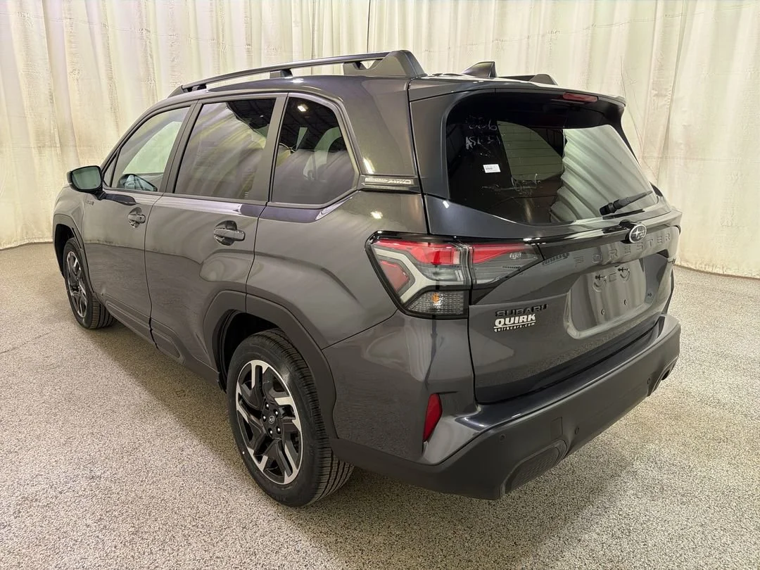 New 2026 Magnetite Gray Metallic Subaru Limited Hybrid image 9