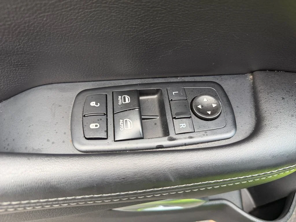 Used 2015 Beige Dodge R/T image 26