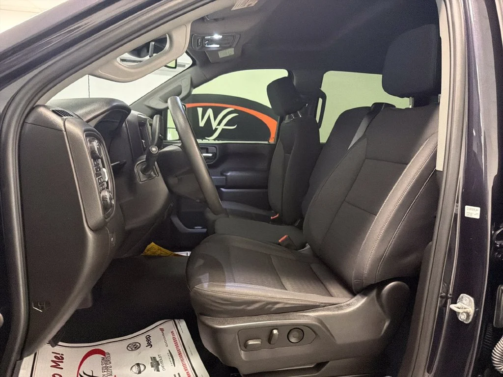 Used 2024 Gray Chevrolet Custom image 12