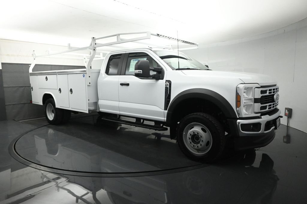 2026 Ford F-550 XL 4x4 SuperCab 192-In DRW's photo