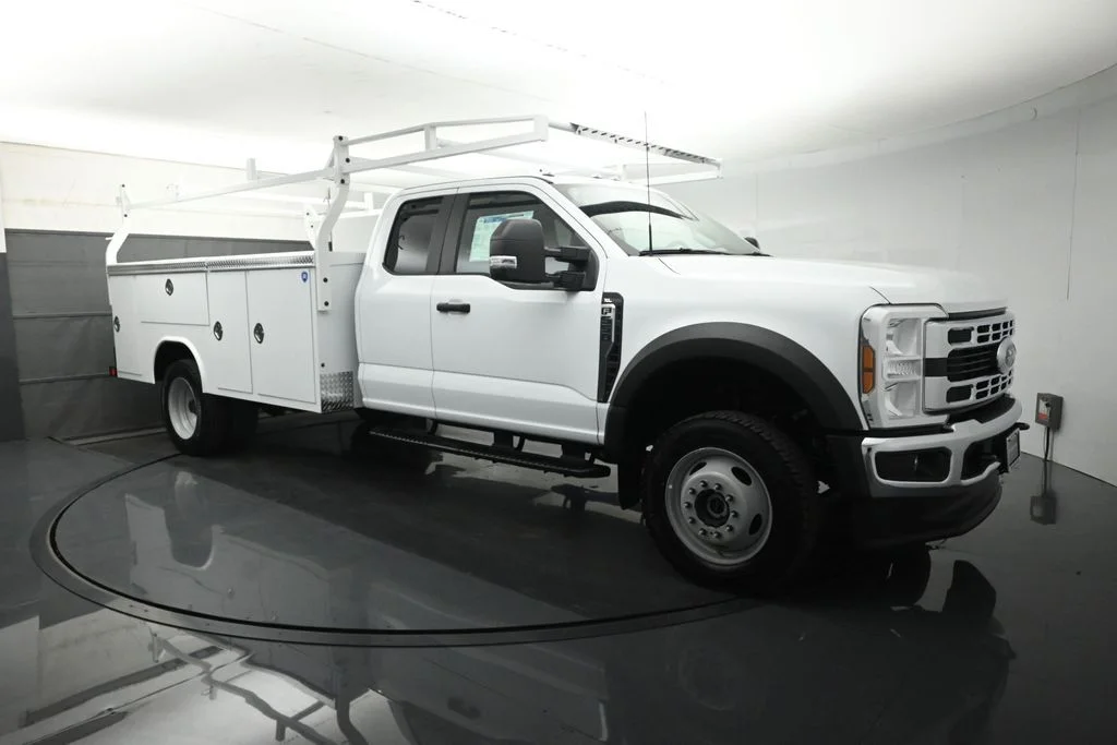 2026 Ford F-550 XL 4x4 SuperCab 192-In DRW's photo