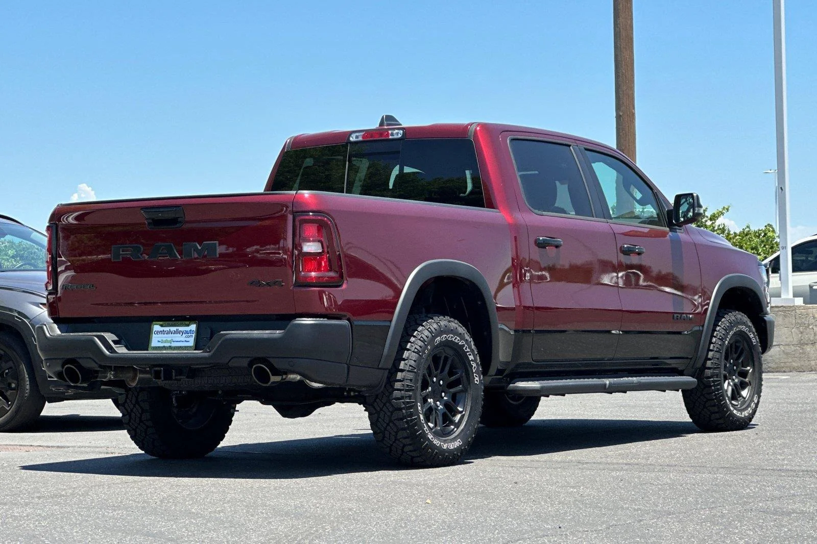 2026 RAM 1500 Rebel - Photo 4