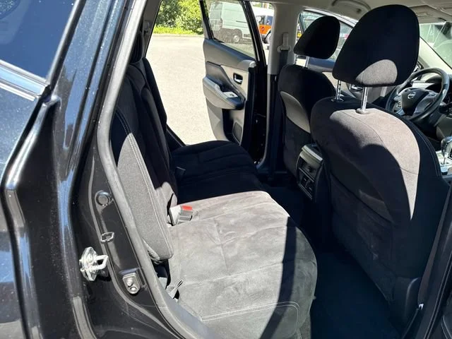 Used 2017 Magnetic Black Metallic Nissan SV image 10